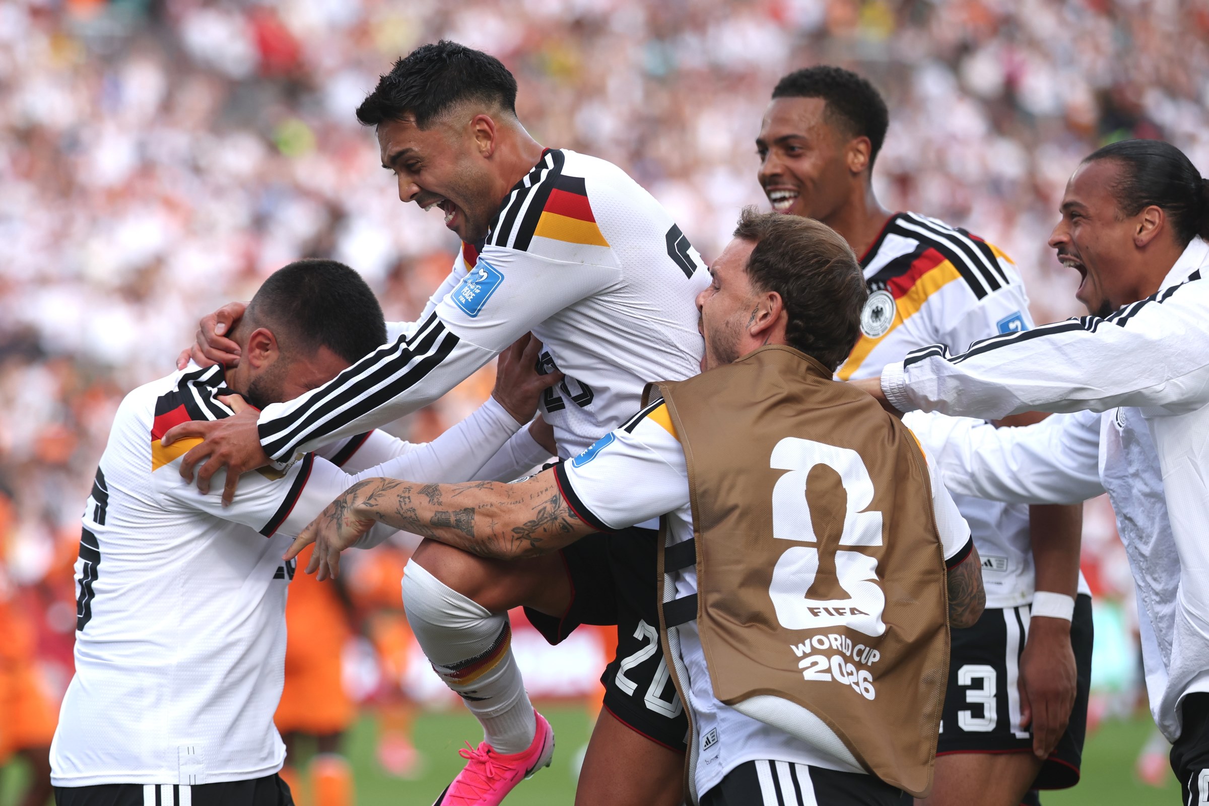 Copa do Mundo: 9º dia tem Alemanha classificada e goleada da Holanda 9 Alemanha vence na Copa do Mundo
