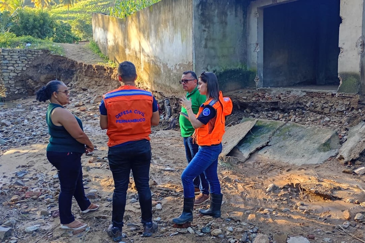 Chuvas em Pernambuco deixam 523 desabrigados e 2.500 desalojados