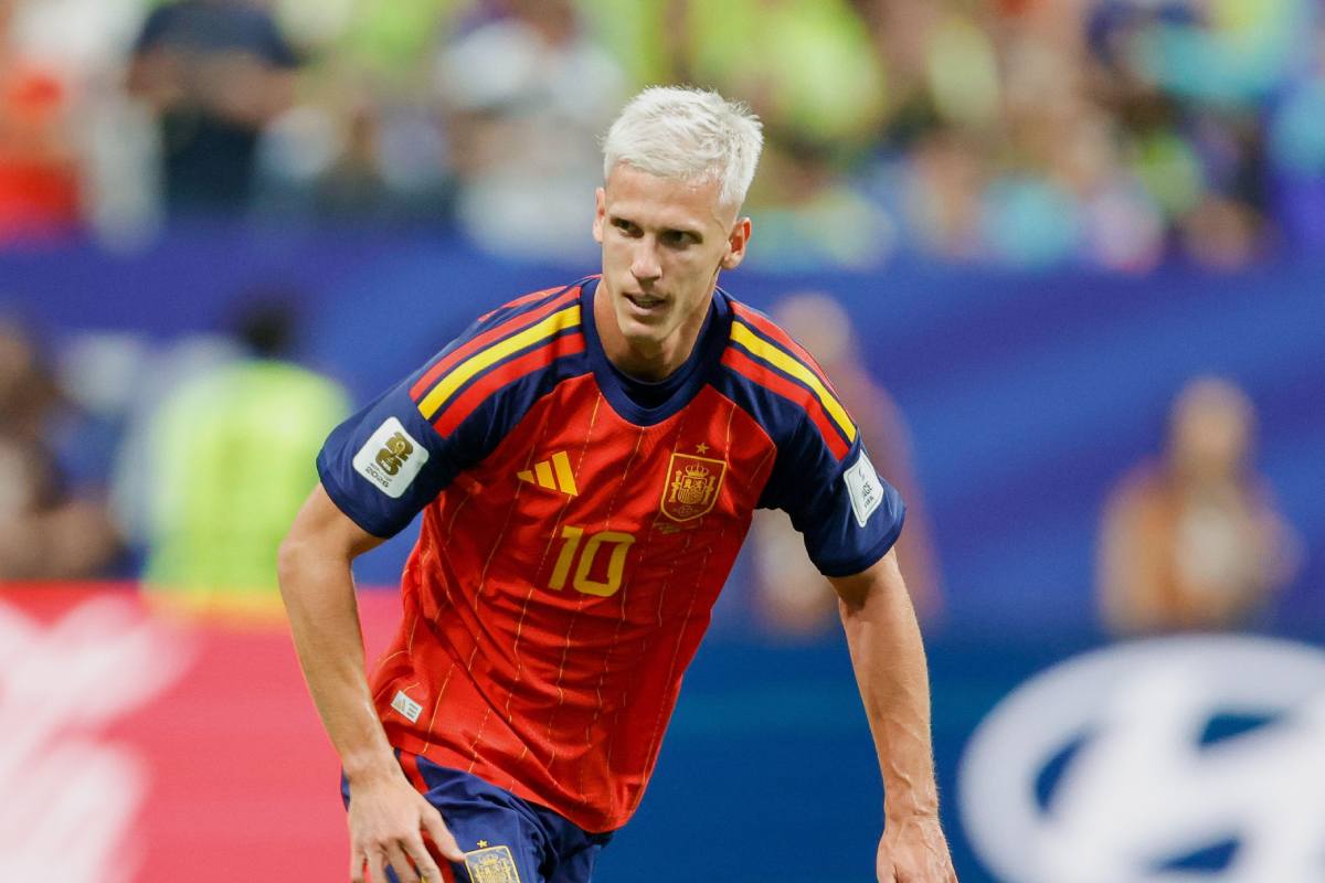 Dani Olmo critica Argentina por virar de costas na premiação da Copa