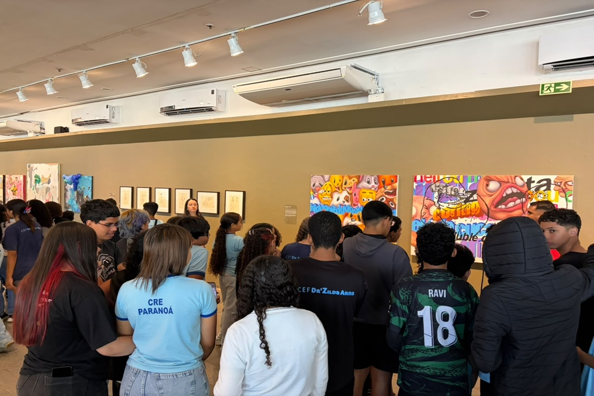 Constelações Contemporâneas encanta alunos do Itapoã