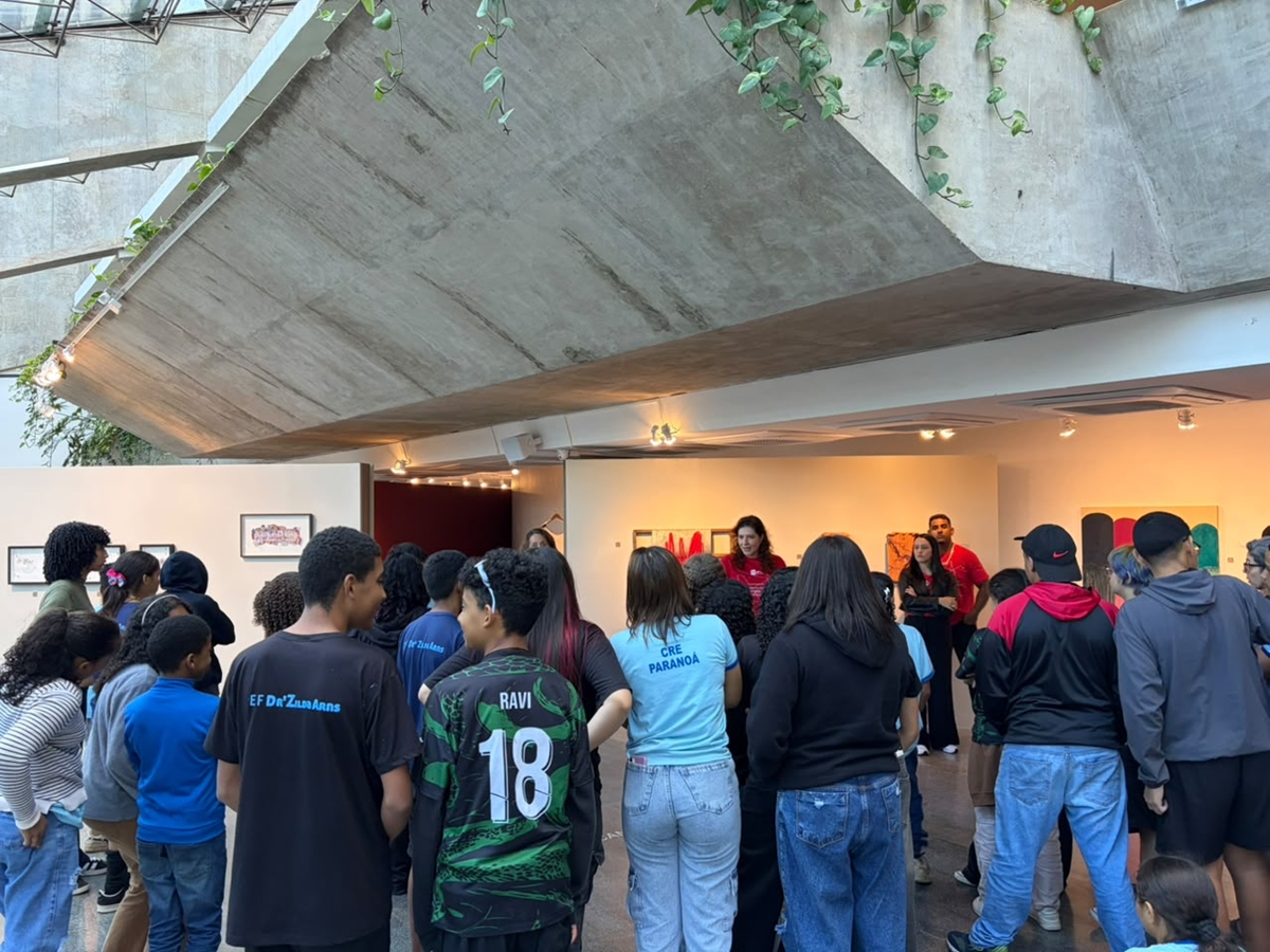 Constelações Contemporâneas encanta alunos do Itapoã
