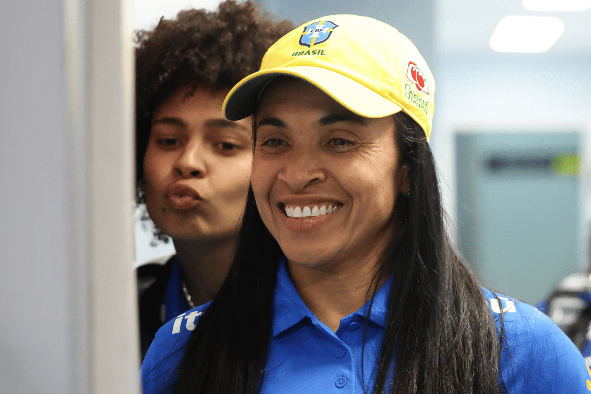 Marta é igual Neymar? Comparação viraliza e web defende jogadora 18 Homenagem Palmeiras Copa do Mundo