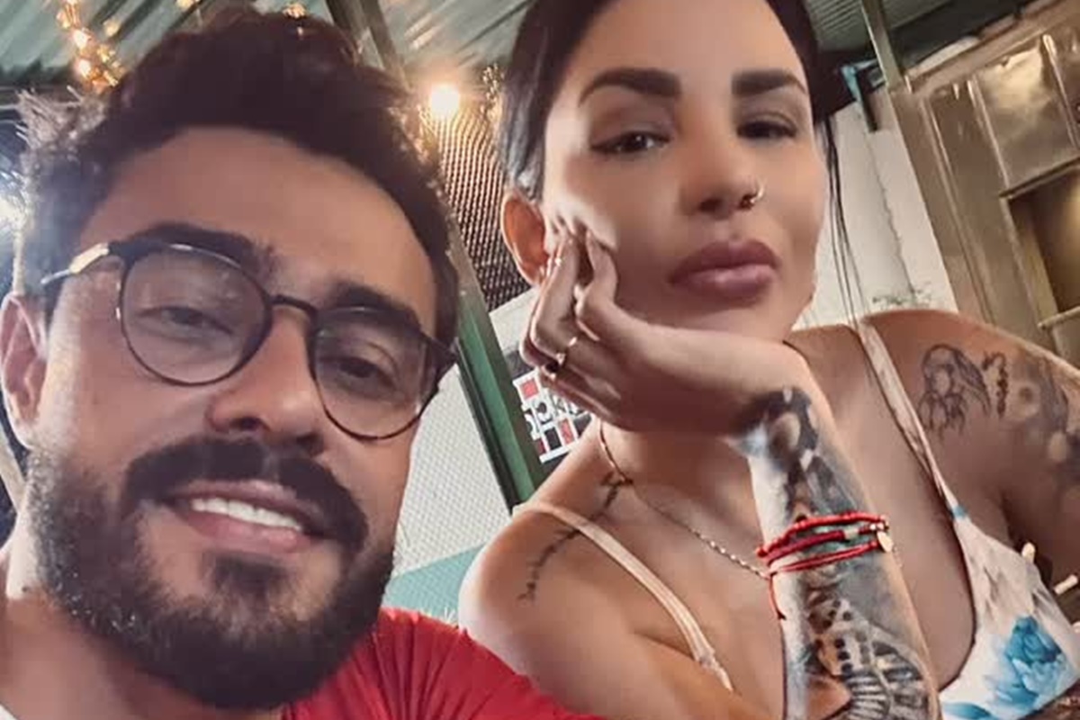 Trend de redes sociais com o casal
