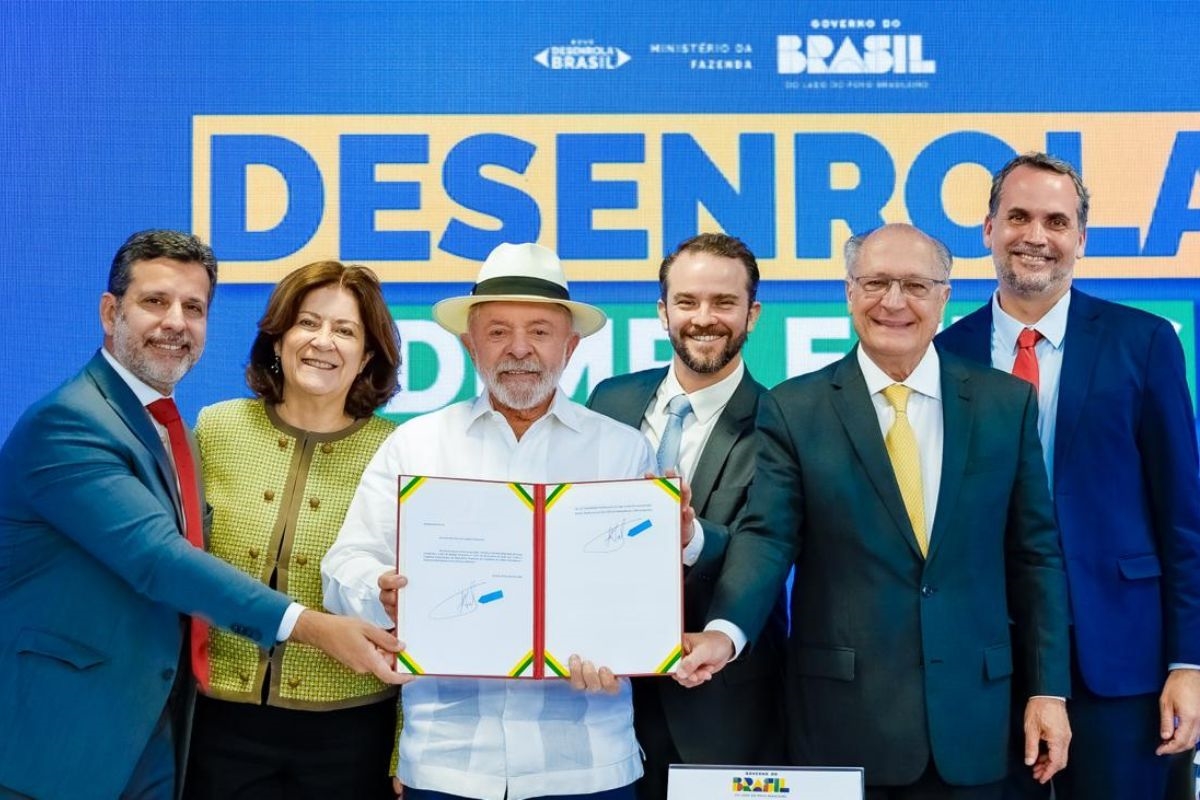Desenrola 2.0: R$ 17,5 bi em dívidas renegociadas e 4,9 milhões fora do vermelho