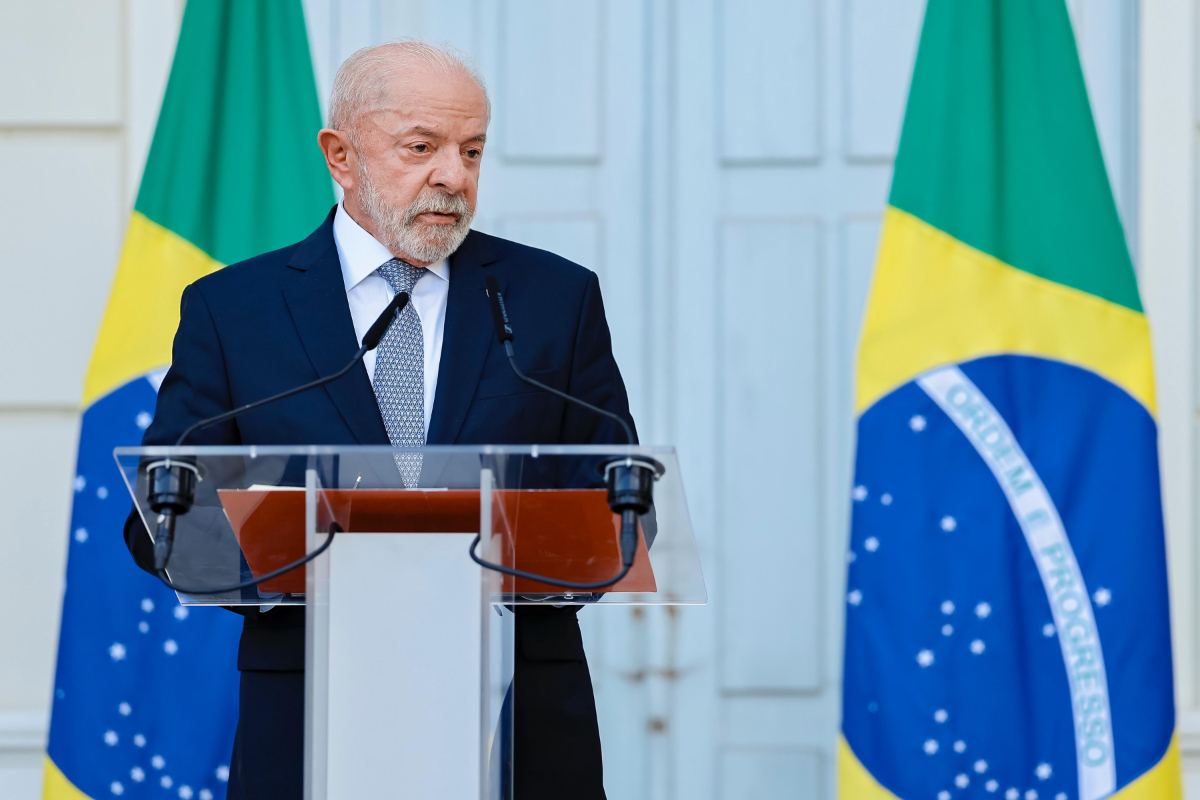 Planalto minimiza efeito de condenação de Eduardo na relação com Trump 9 Lula no G7