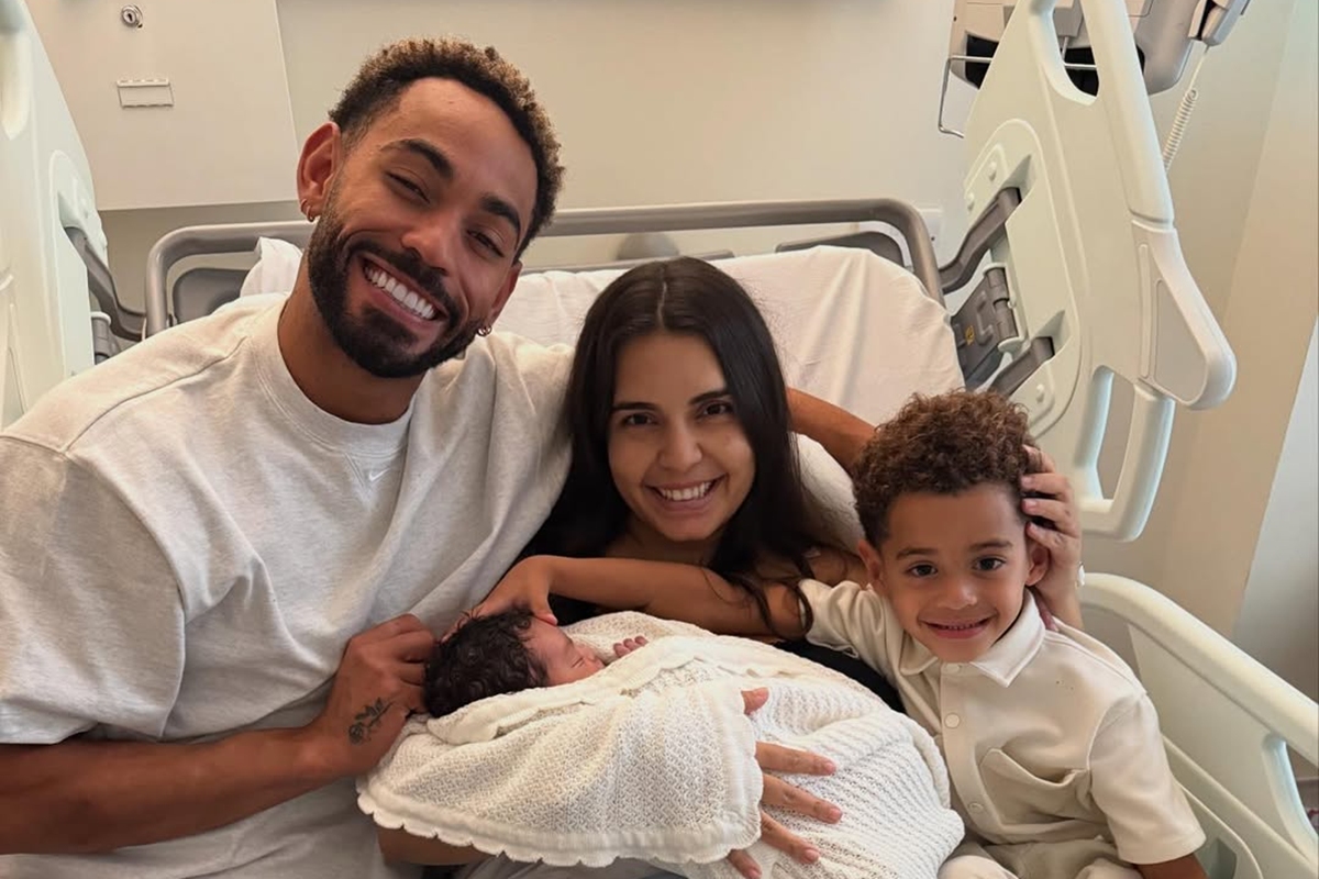 Matheus Cunha com Gabriela Nogueira