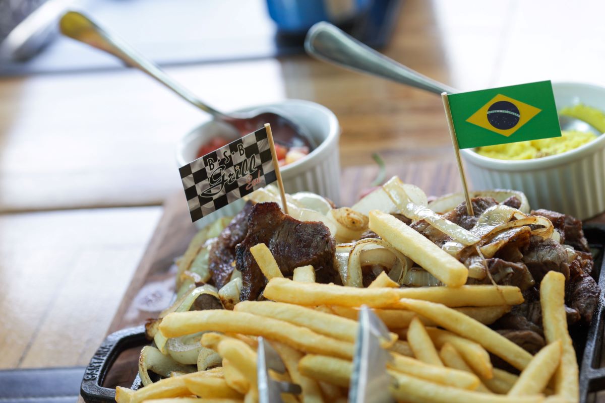 BSB Grill se transforma no Point do Torcedor em Brasília 17 Petiscos e jogos para a seleção