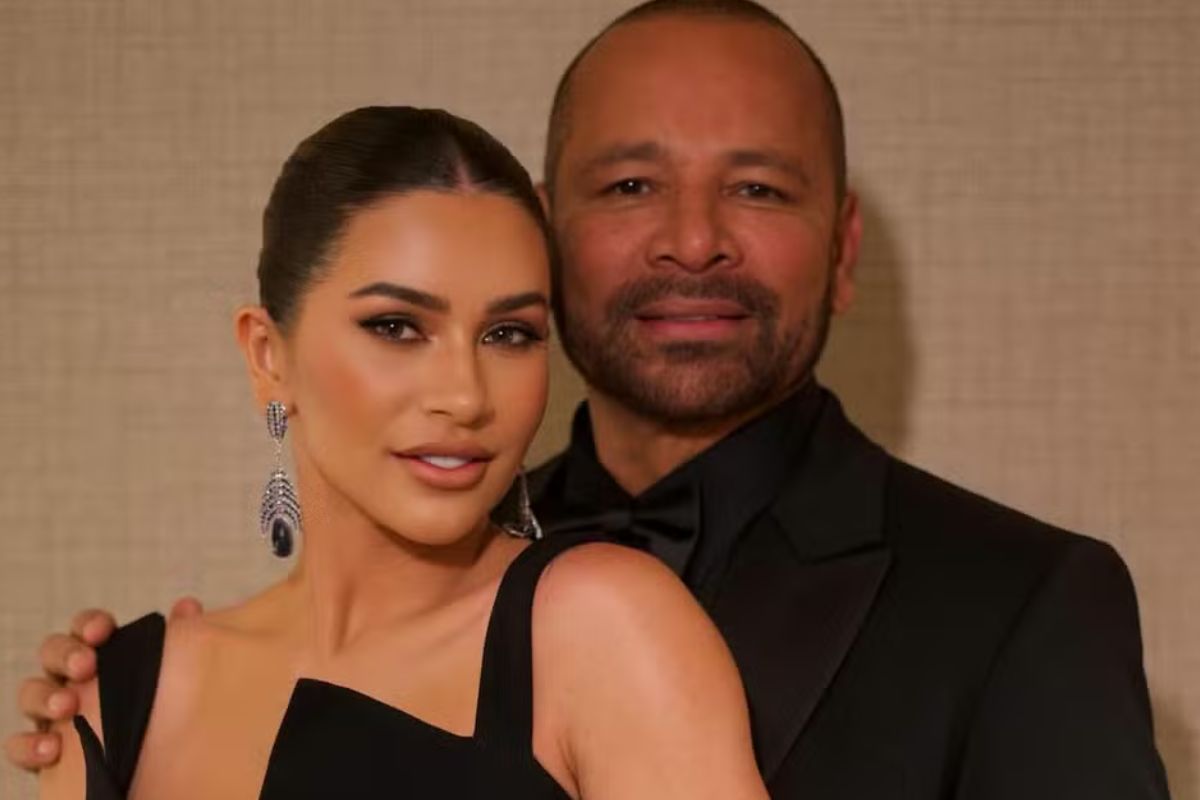Foto: "Neydrasta" compartilha clique raro com Neymar Pai 16 Neymar Pai e Mariane Bernardi - imagem 1