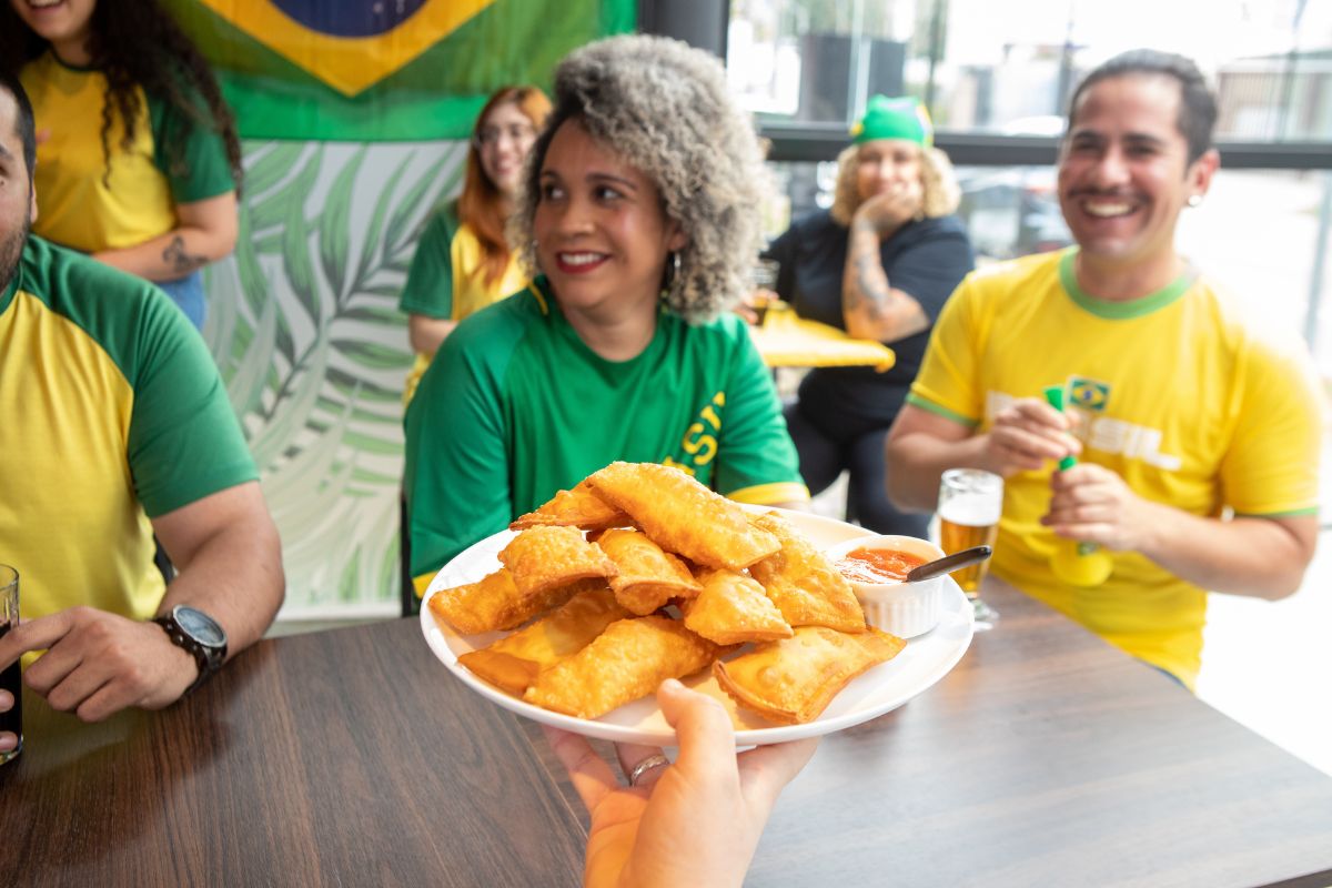 Carne suína na Copa: 8 petiscos para os jogos da Seleção Brasileira