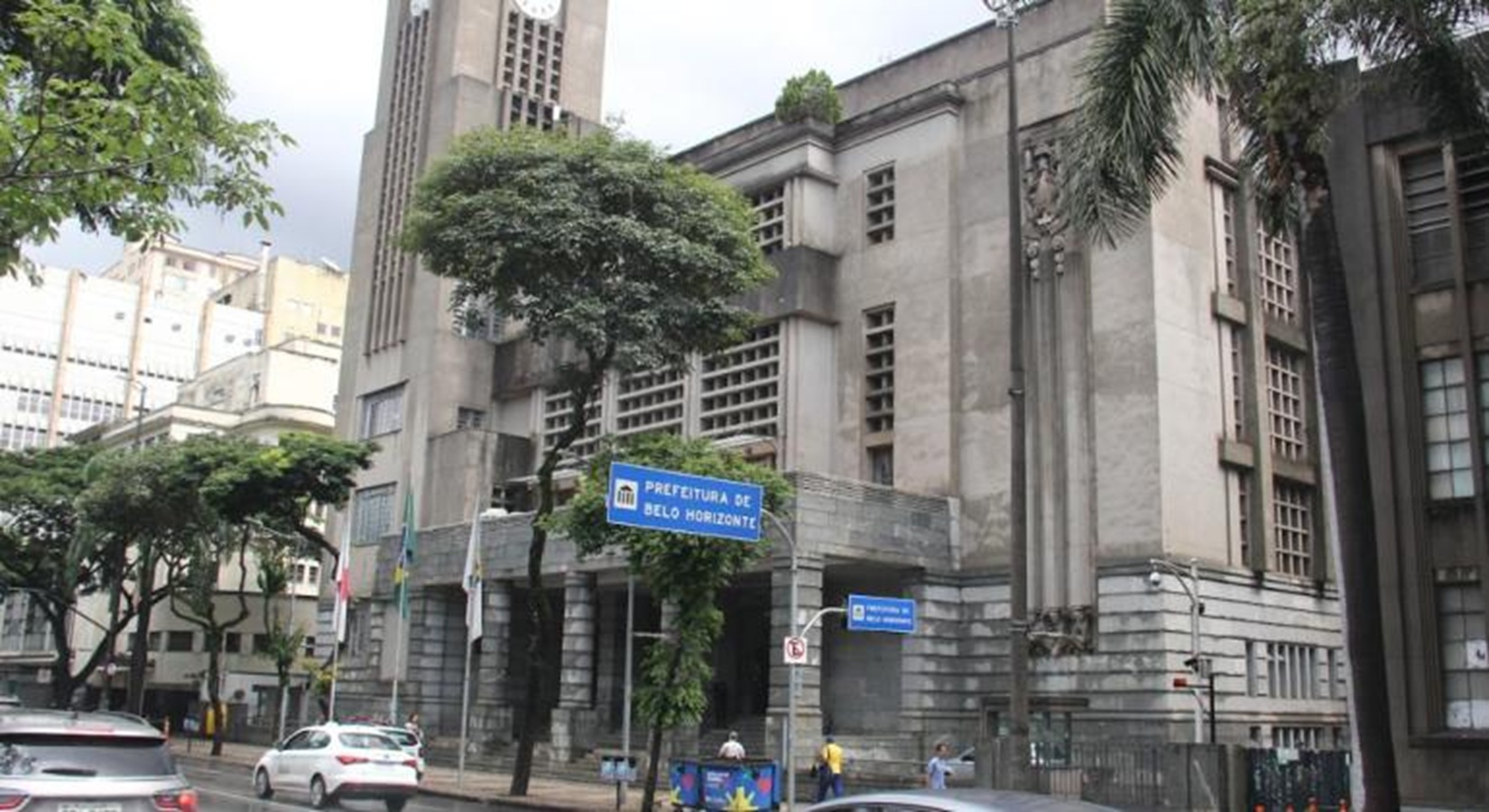 Mais de 860 aposentados da PBH ainda não fizeram prova de vida