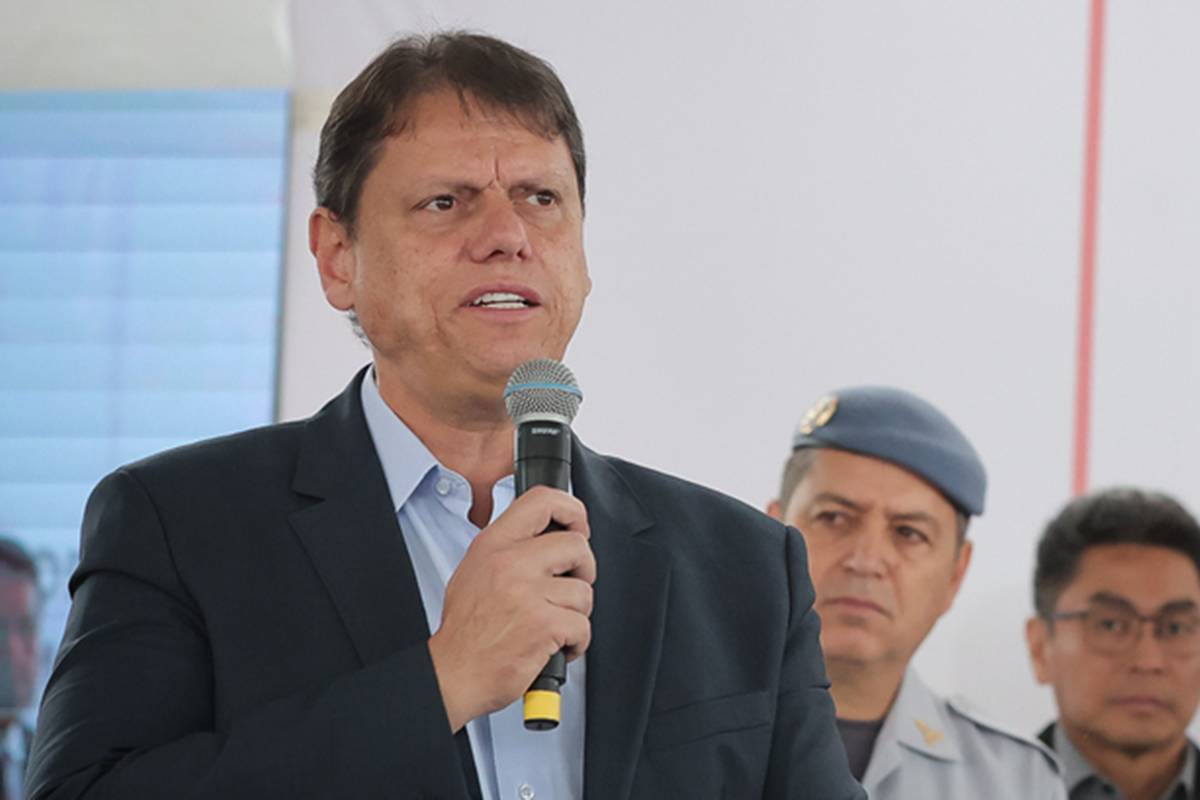 TRE manda deputado do PT apagar vídeo de Tarcísio como boneco Chucky