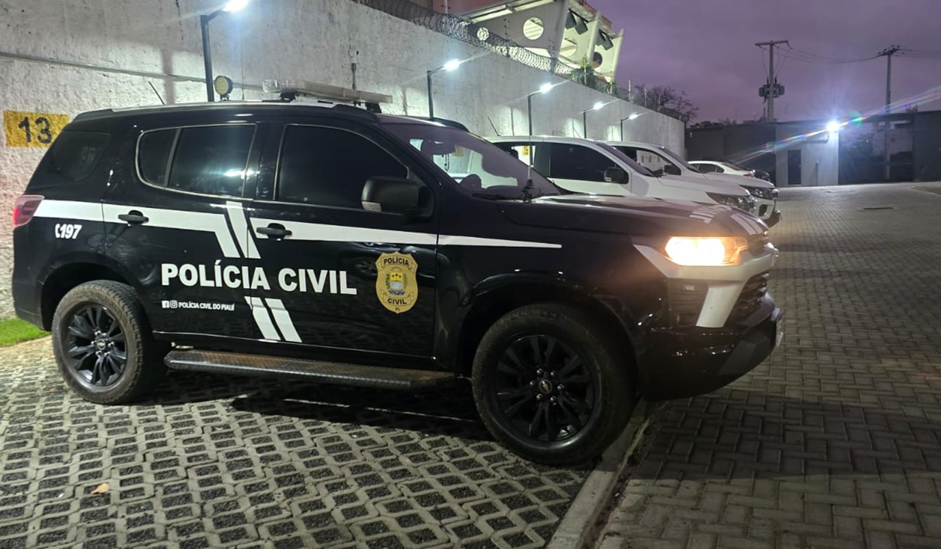 Operação Vanitas viatura da Polícia Civil