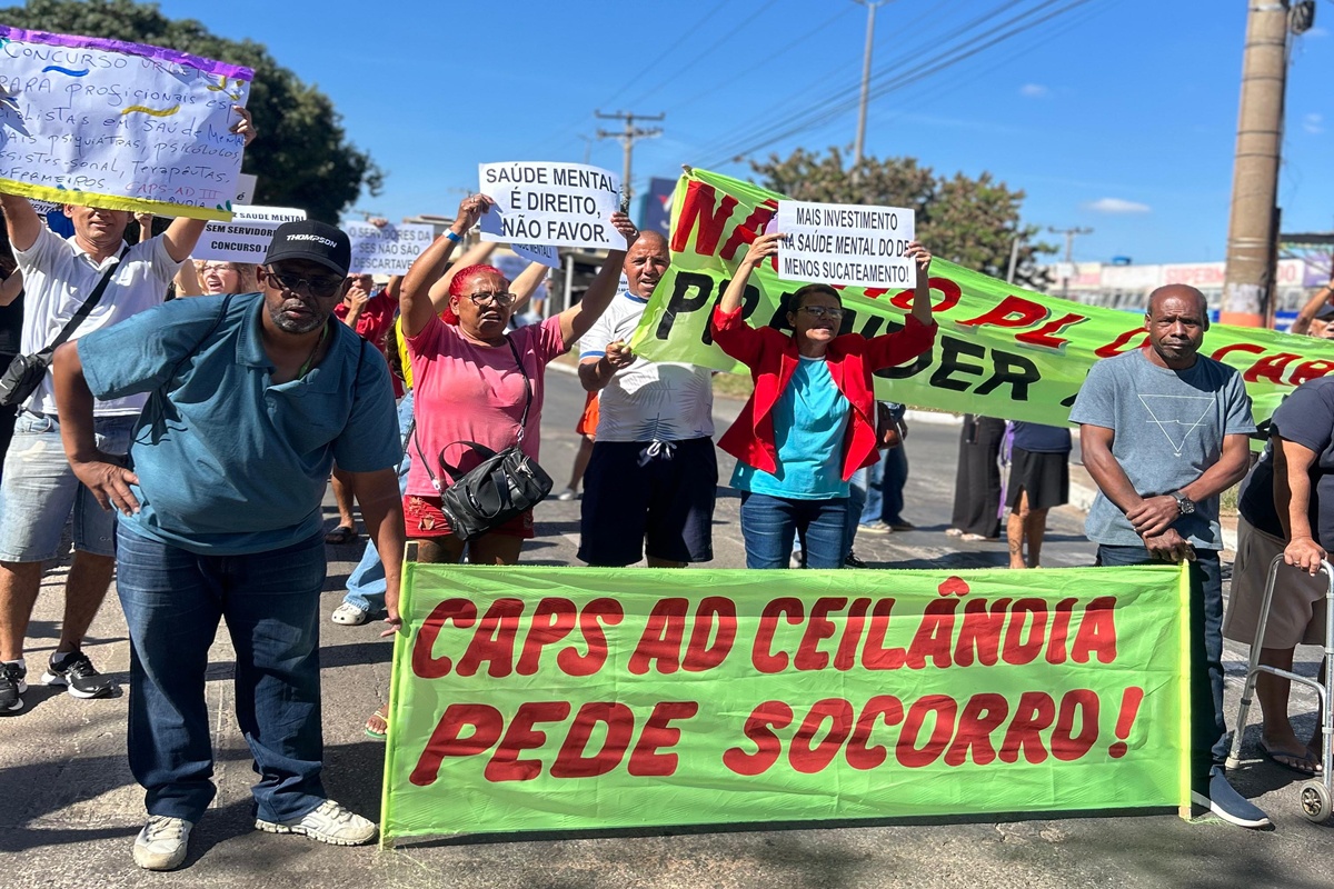 manifestantes caps ad