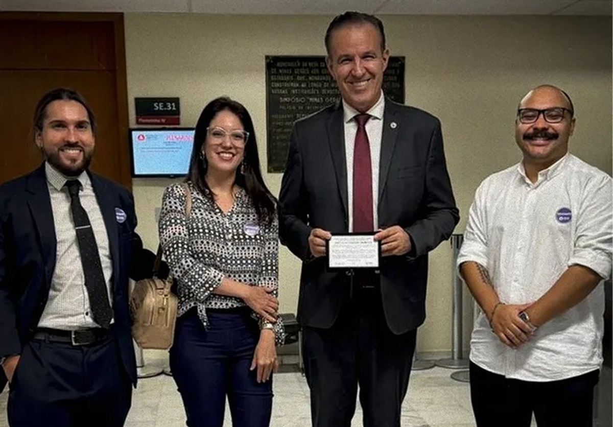 advogada Luana Mendes Fonseca de Faria