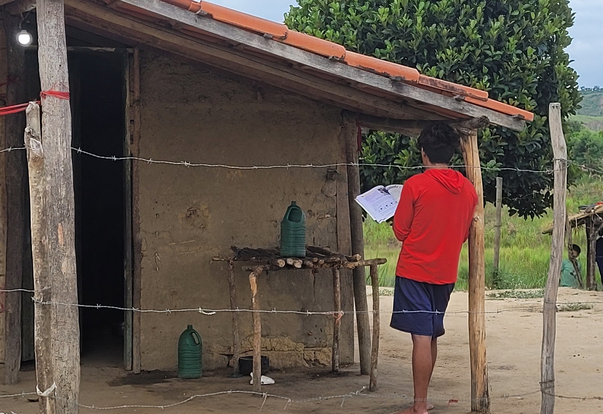 “Nós só queremos viver”: o pedido de socorro dos Maxakali em MG 6 Indígenas pedem socorro ao Estado para resolver questões sanitárias, suicídios e pobreza