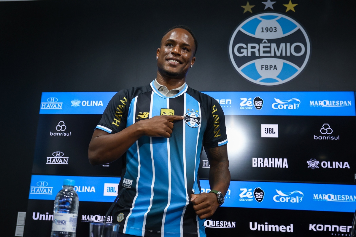 Jovane Cabral, de Cabo Verde, é apresentado oficialmente no Grêmio