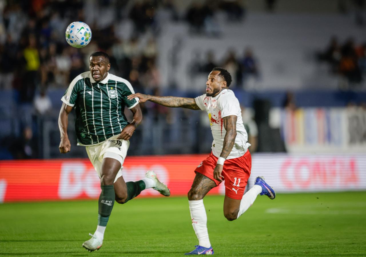 Red Bull Bragantino e Coritiba empatam sem gols pelo Brasileirão