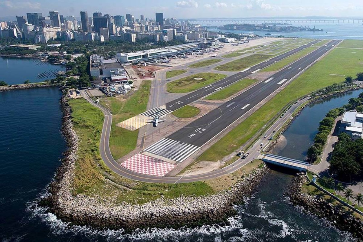Imagem vinculada ao feed original: Aeroporto Santos Dumont suspende operações após ventania no Rio