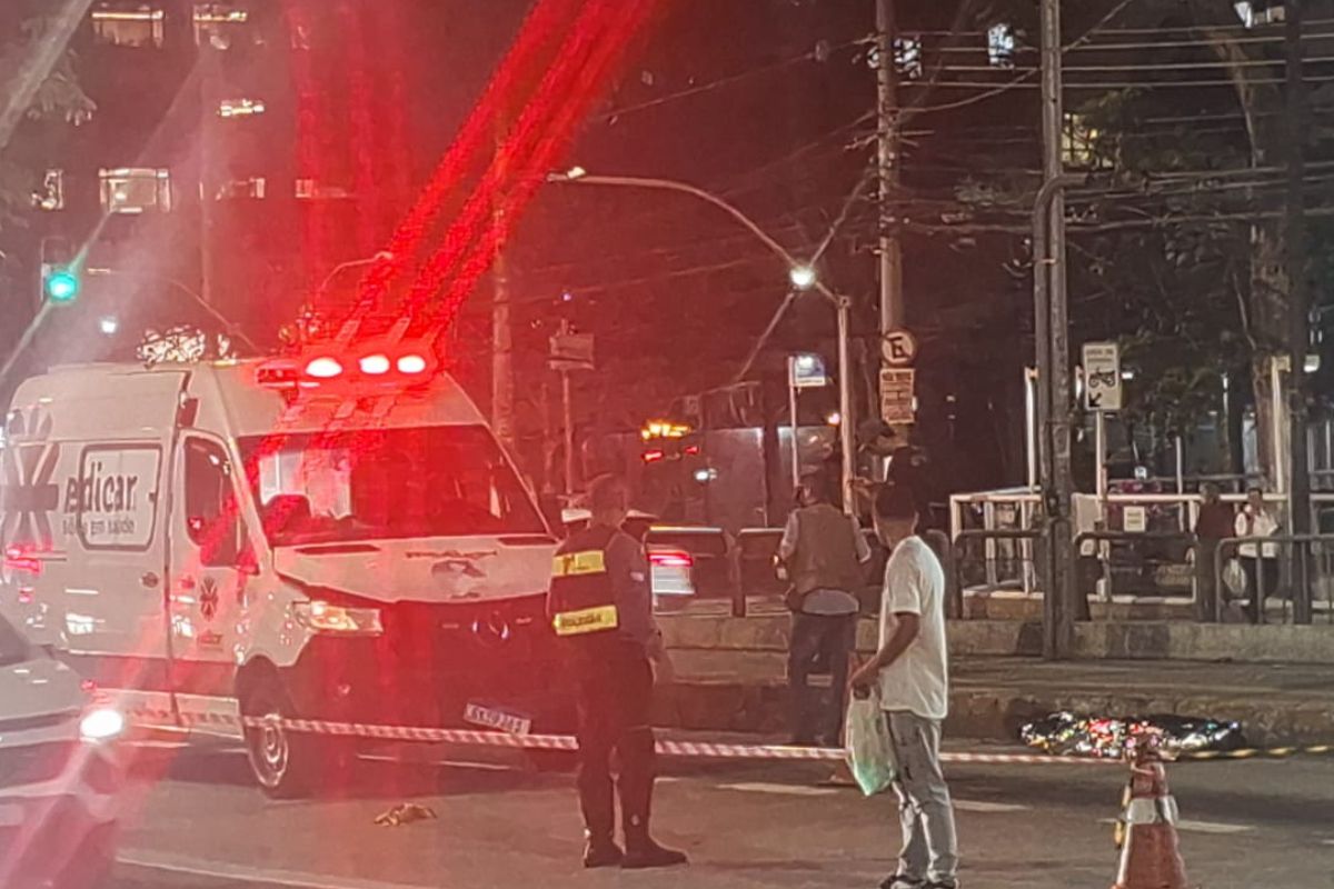 Homem de 54 anos morre após ser atropelado por ambulância 8 Homem de 54 anos morre após ser atropelado por ambulância - imagem 2