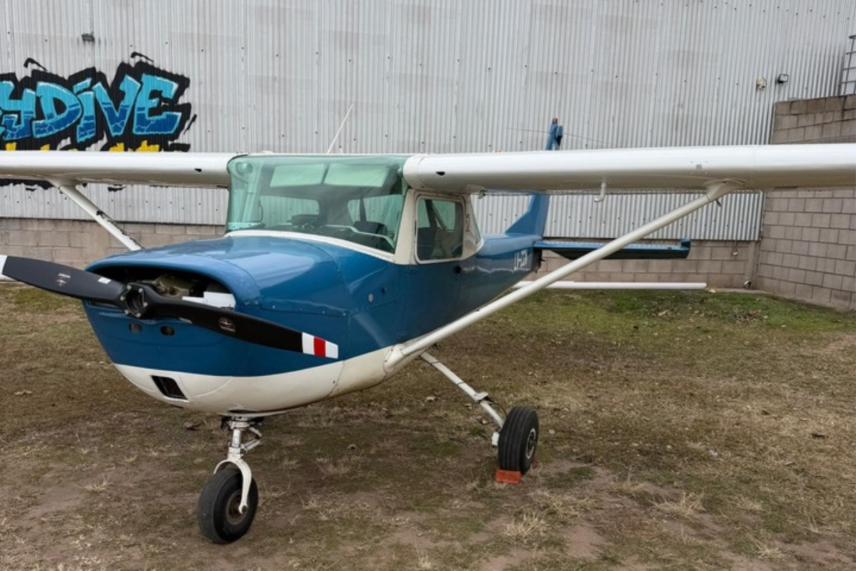 Aeronave Cessna C-150 da qual Leandro se jogou