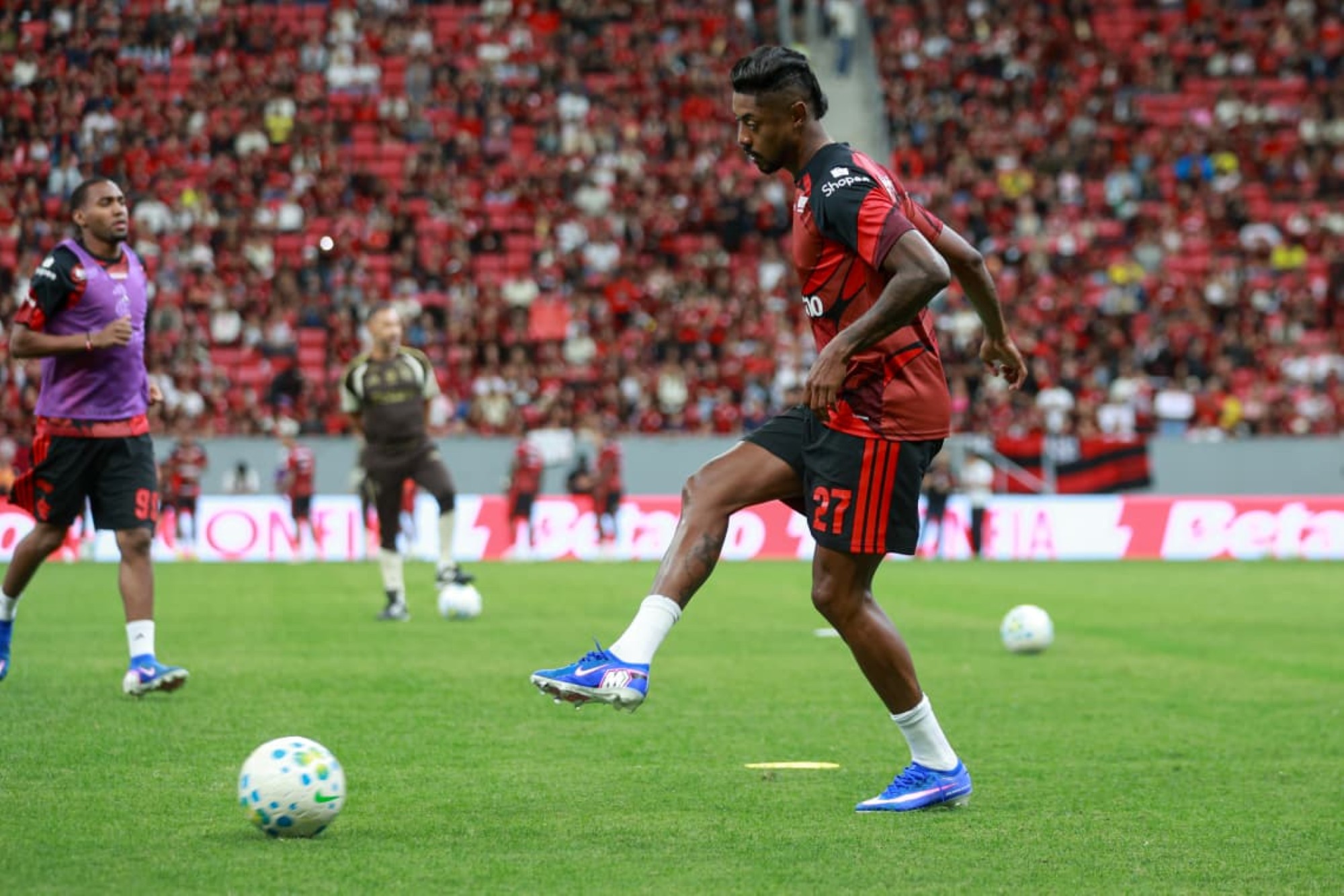 Olimpia x Flamengo duelam em amistoso no Mané Garrincha. Acompanhe