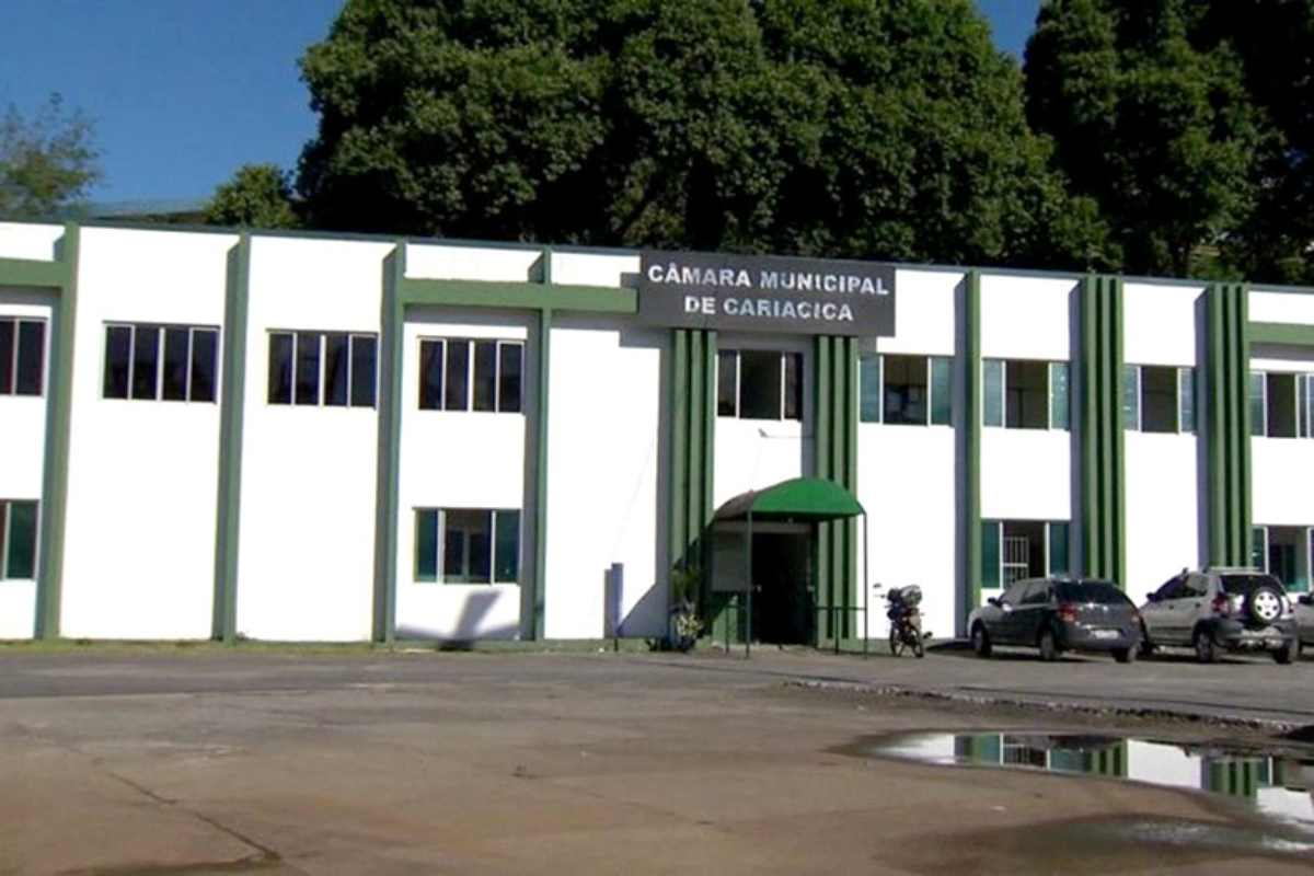 Hacker invade site de Câmara de Cariacica e posta foto de Kid Bengala