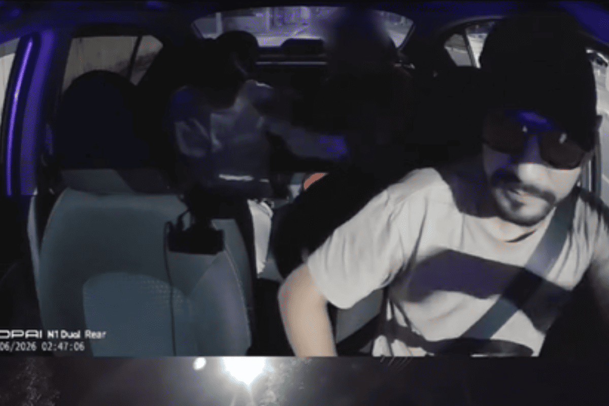 Imagem vinculada ao feed original: Motorista expulsa passageiros de carro após fala racista sobre música