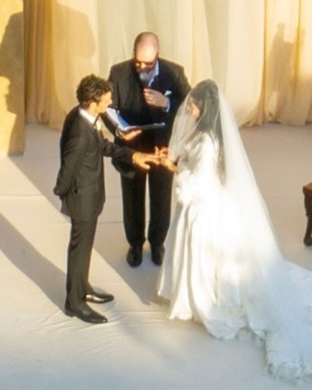 casamento gabbriette e matty healy - metrópoles