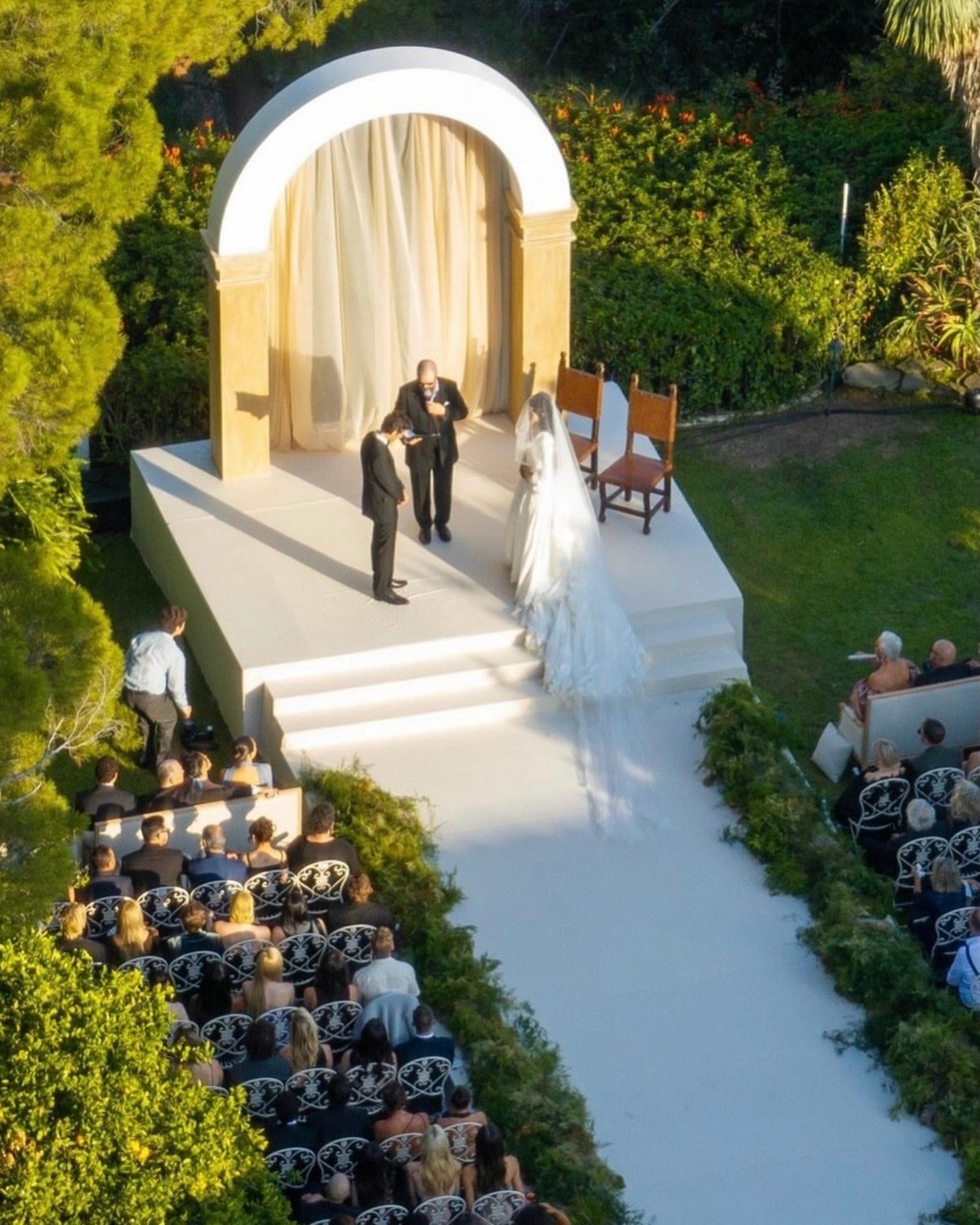 casamento gabbriette e matty healy - metrópoles