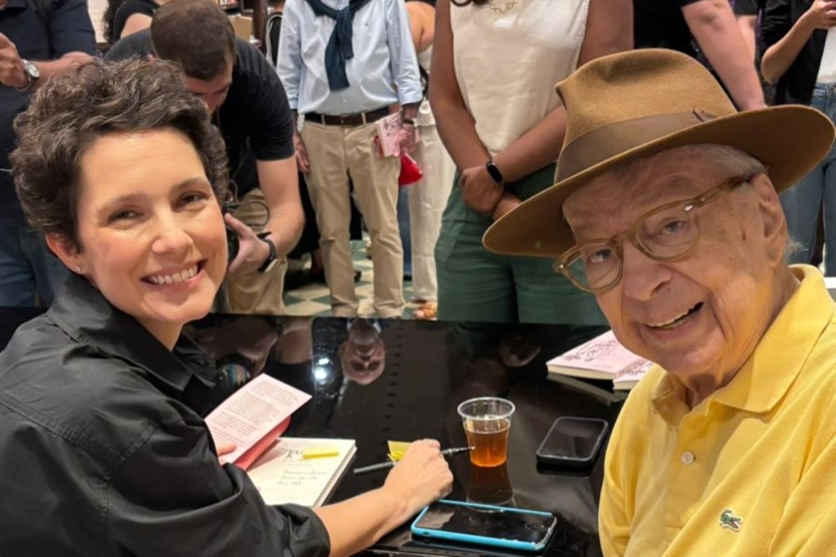 Cecilia Malan homenageia Renato Machado: "Foi meu primeiro chefe"