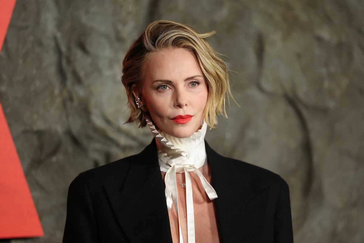 A atriz Charlize Theron - Metrópoles