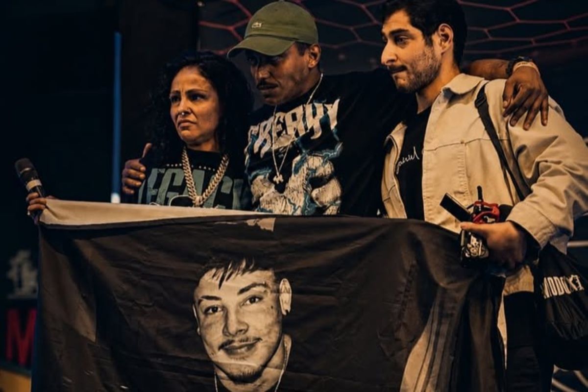 Mãe de Ganley faz homenagem em competição que filho sonhava participar