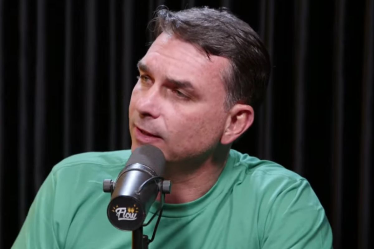 Flávio acusa Moraes e Dino de usurpar papel do TSE nas eleições