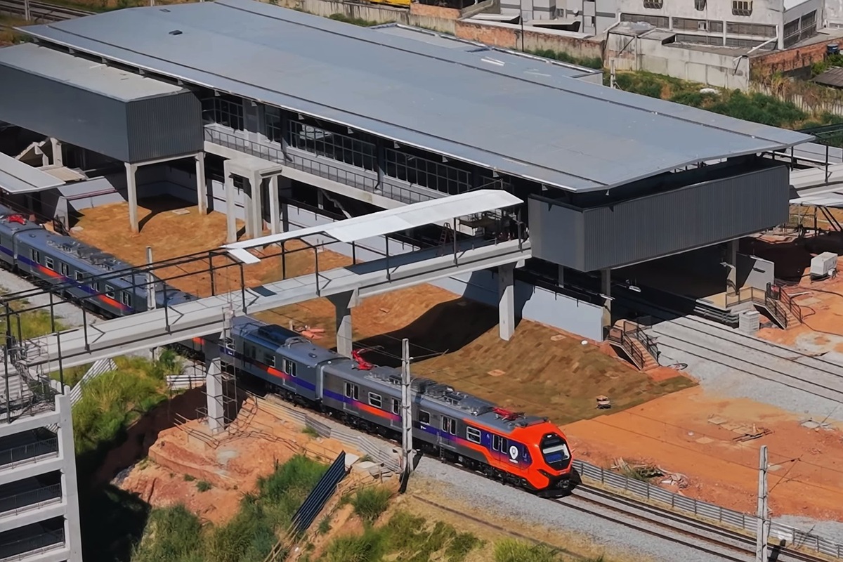 Após décadas de espera, Linha 2 do metrô de BH ganha duas estações