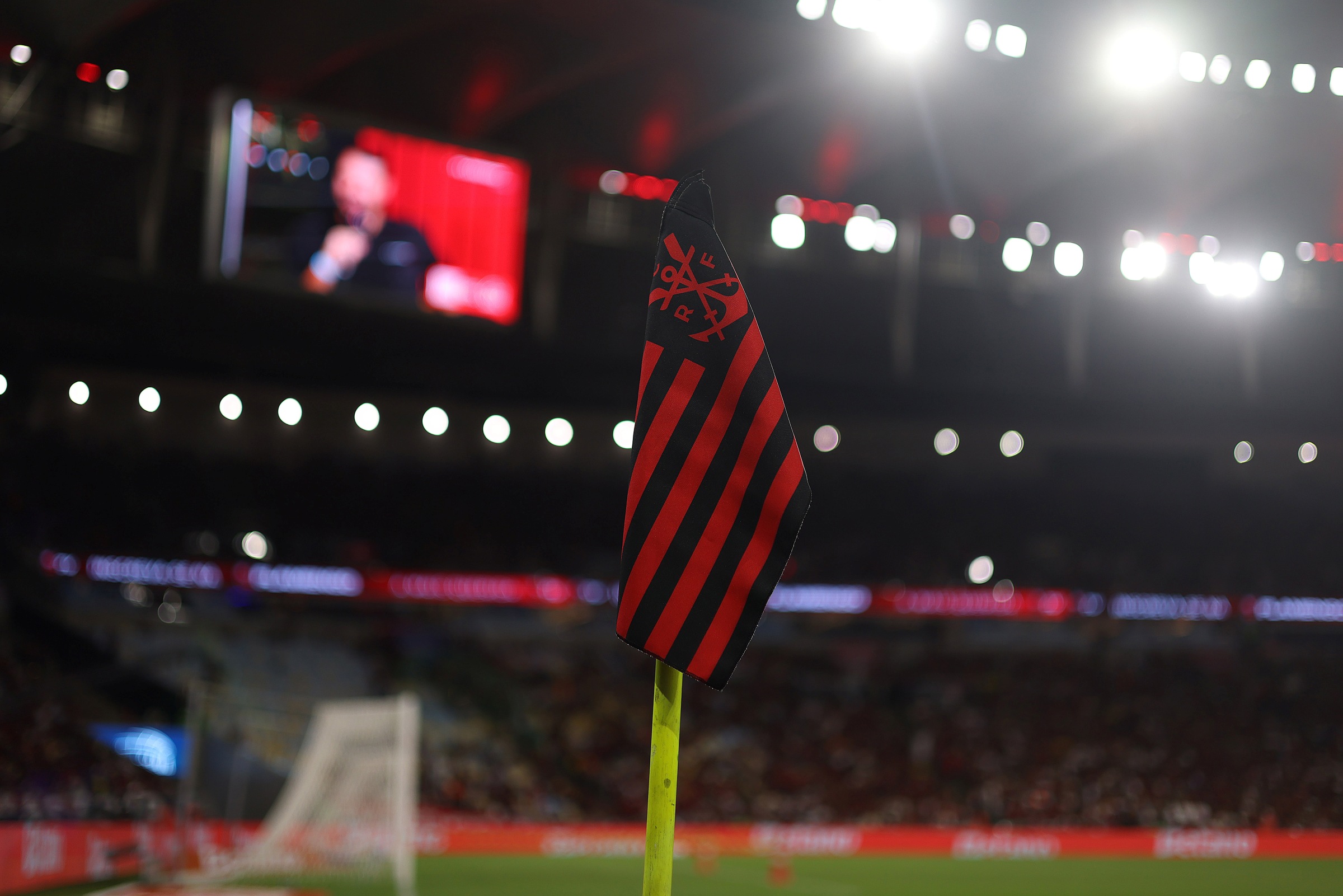 Conselho aprova reforma estatuária pela profissionalizaçao do Flamengo