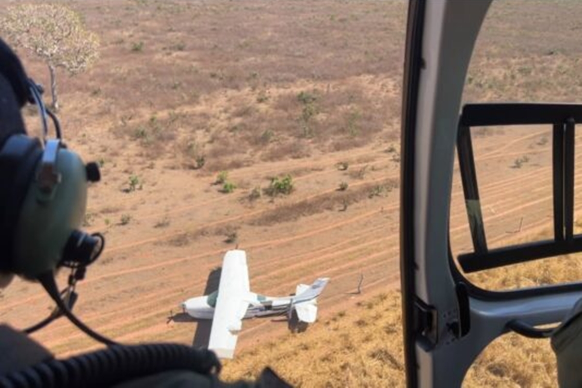 FAB intercepta avio suspeito vindo da Bolvia | Brasil | QTU - Notícias