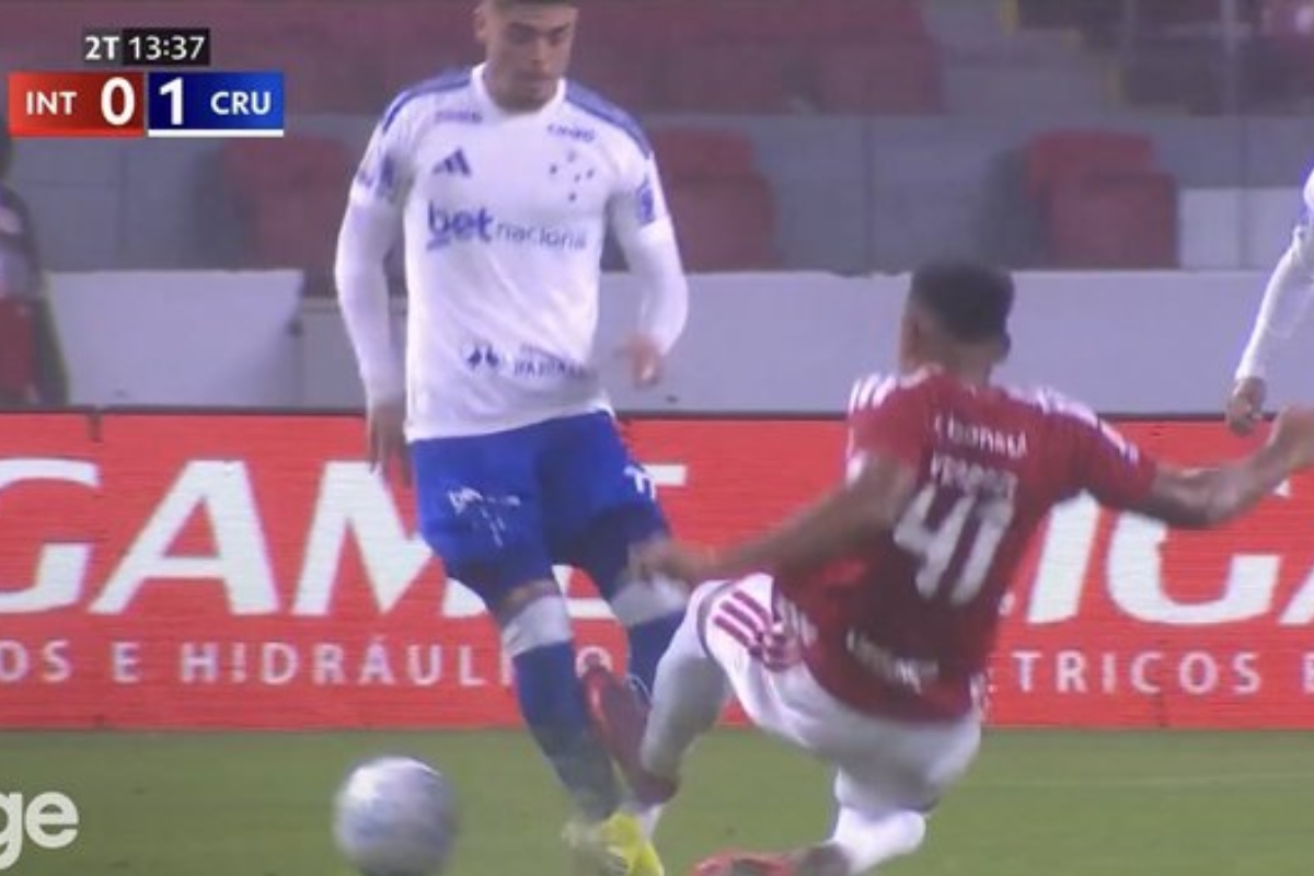 STJD suspende Victor Gabriel, do Inter, até volta de Gabriel Pec