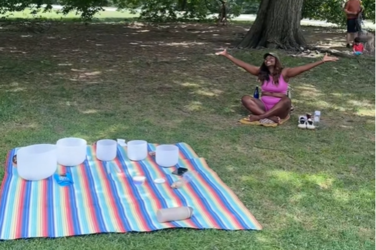 Club Rest Stop, criado por Maaliyah Symoné