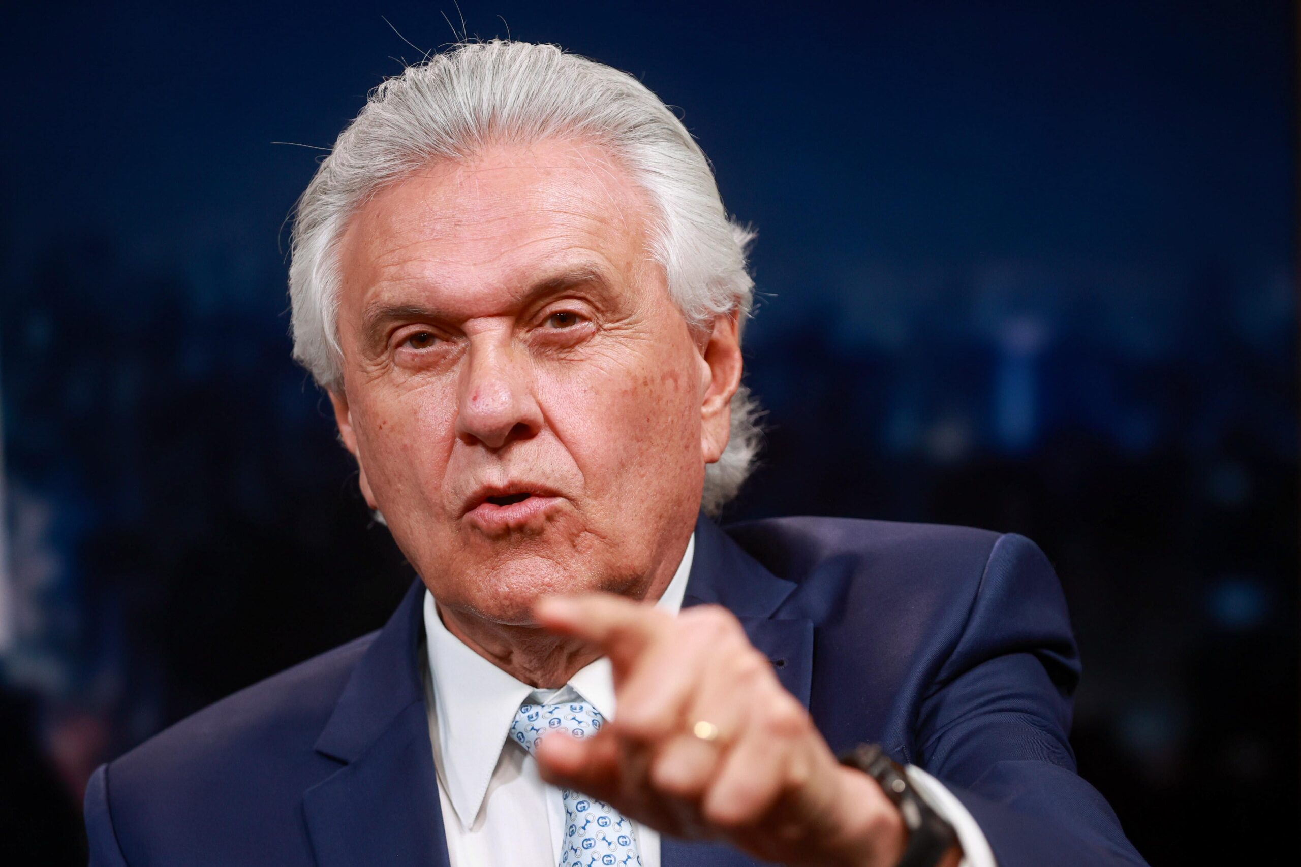 “Essa loucura chegou a proporções inimagináveis”, diz Caiado sobre 8/1