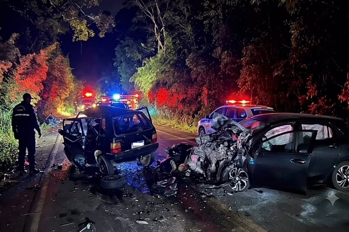 Tragédia na Estrada: Família Morre em Acidente em MG