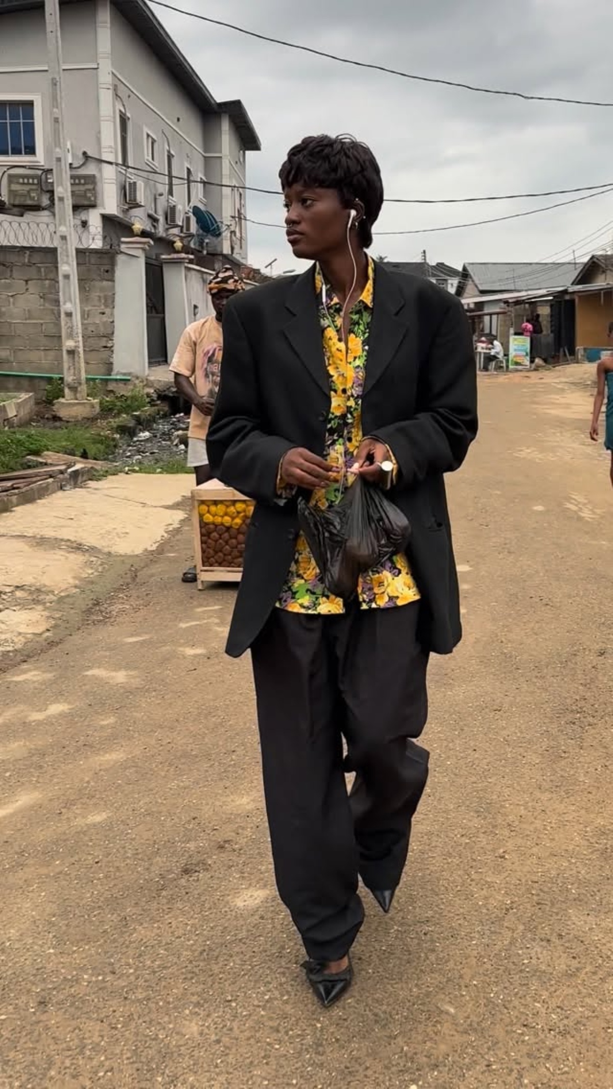 influenciadora nigéria viraliza - metrópoles