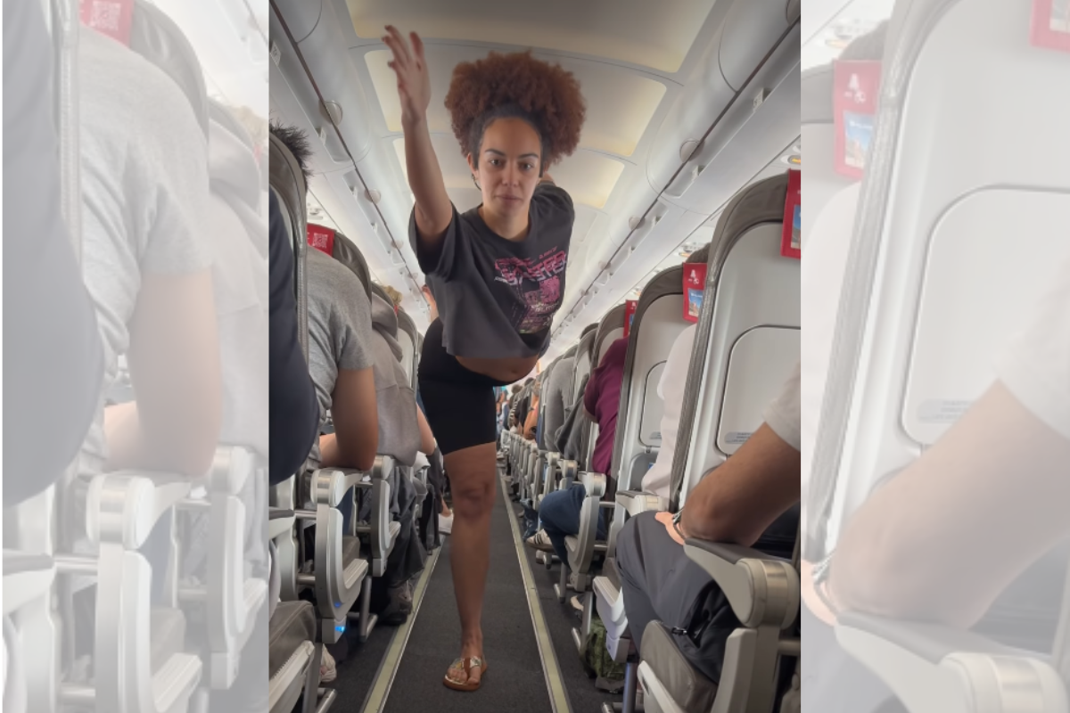 Jovem é criticada por fazer ioga e alongamentos no corredor de avião