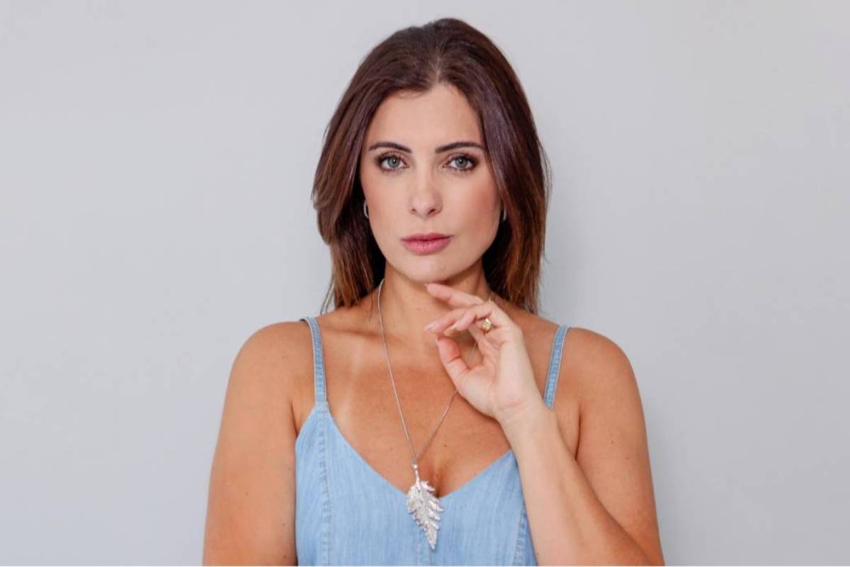 Juliana Kelling fala sobre retorno às novelas e desafios da maternidade