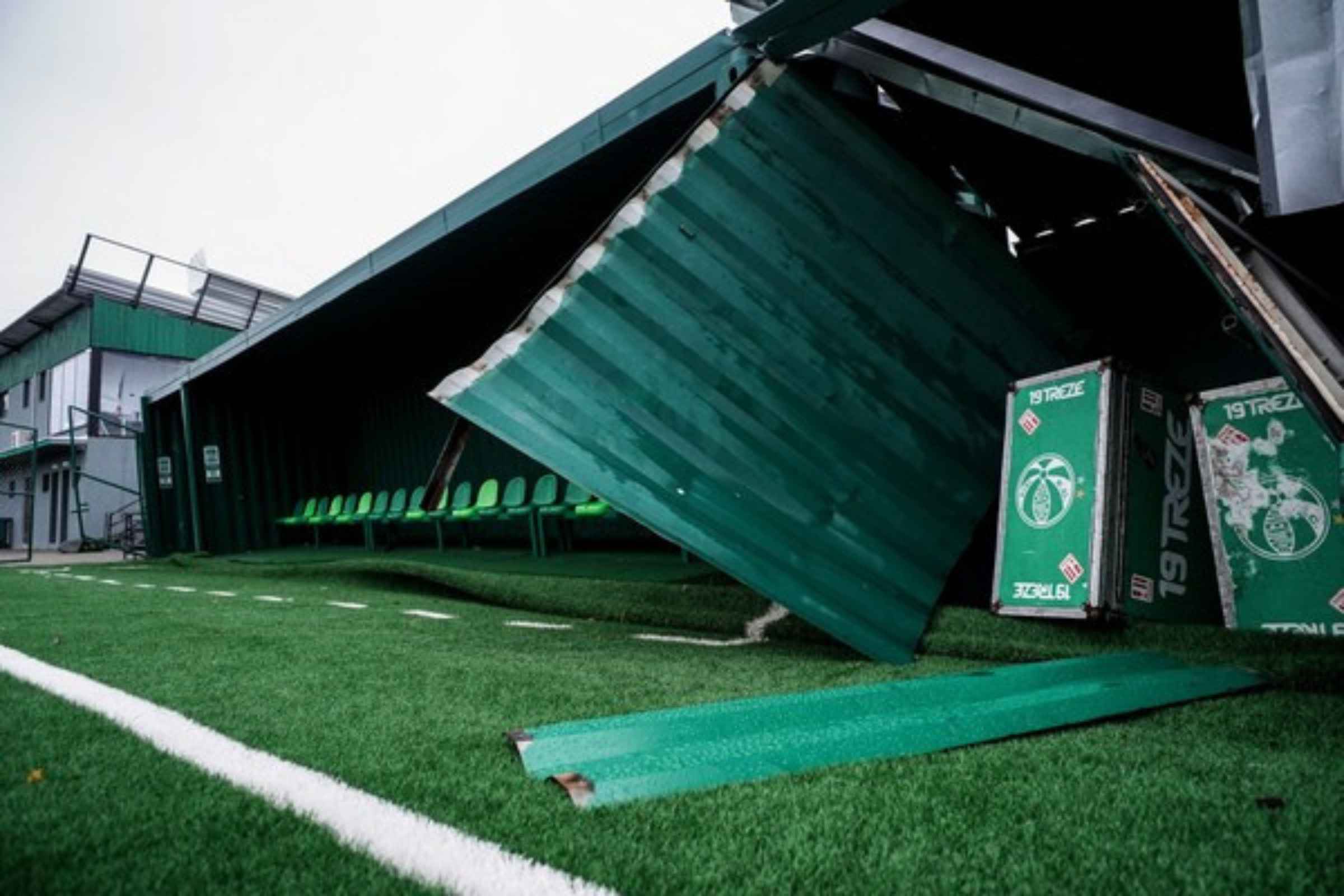 Juventude posta destruição no estádio e CT causados por temporal no RS