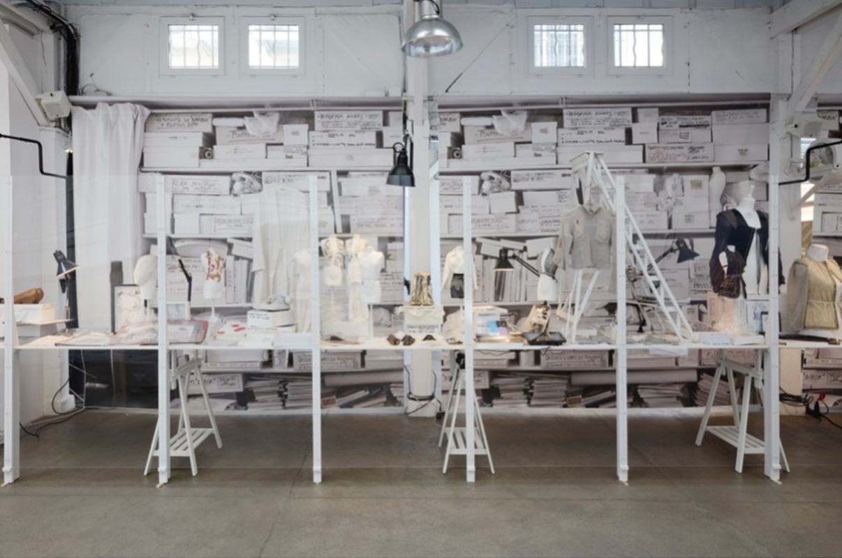 leilão inédito matin margiela - metrópoles