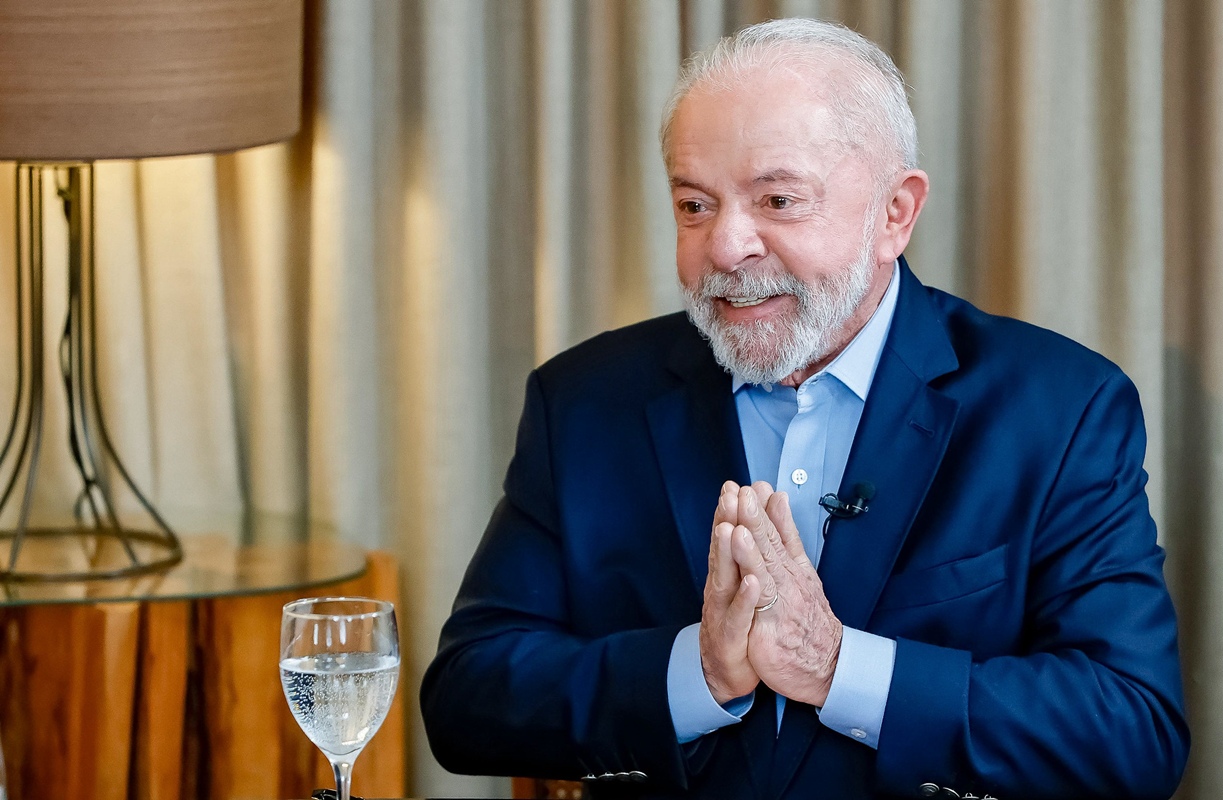 Lula afirma não proteger filho em meio a investigação da PF