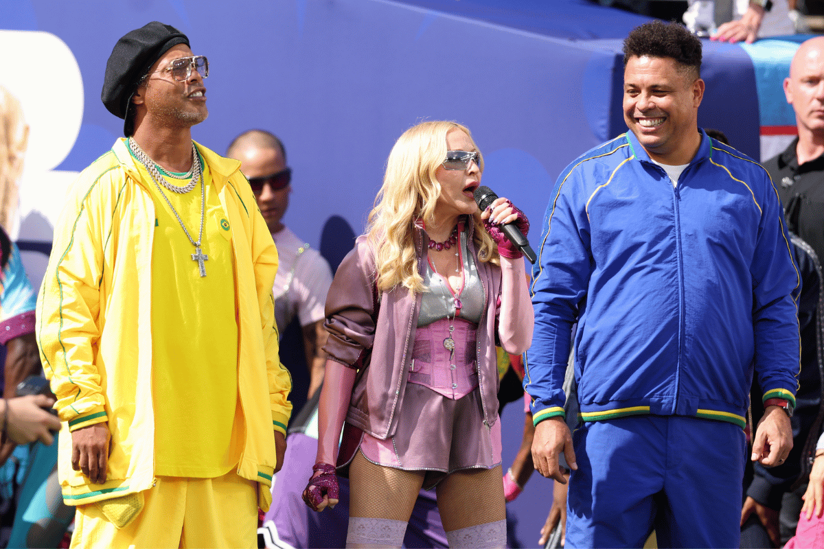 Madonna, BTS, Bieber e Shakira apostam em looks marcantes na Copa 2026
