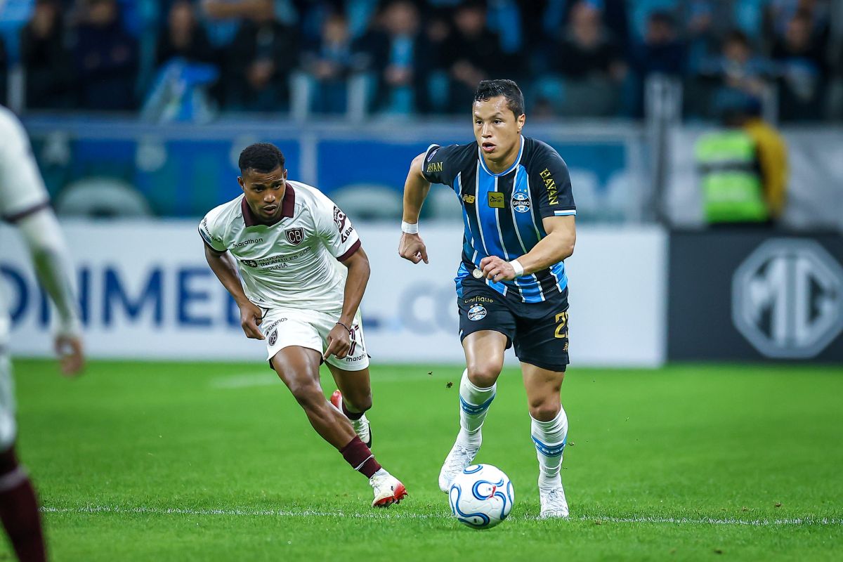 Imagem vinculada ao feed original: Grêmio é a segunda equipe brasileira a perder para o Bolívar em casa