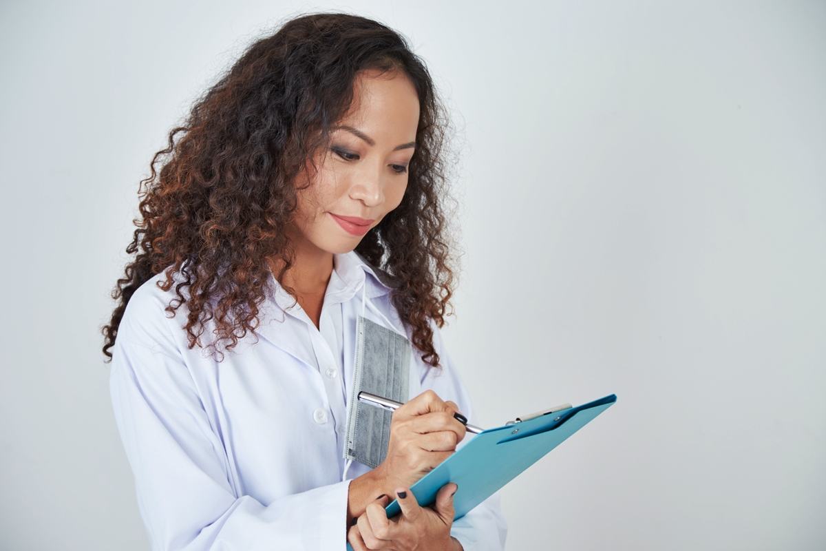 Foto colorida de médica