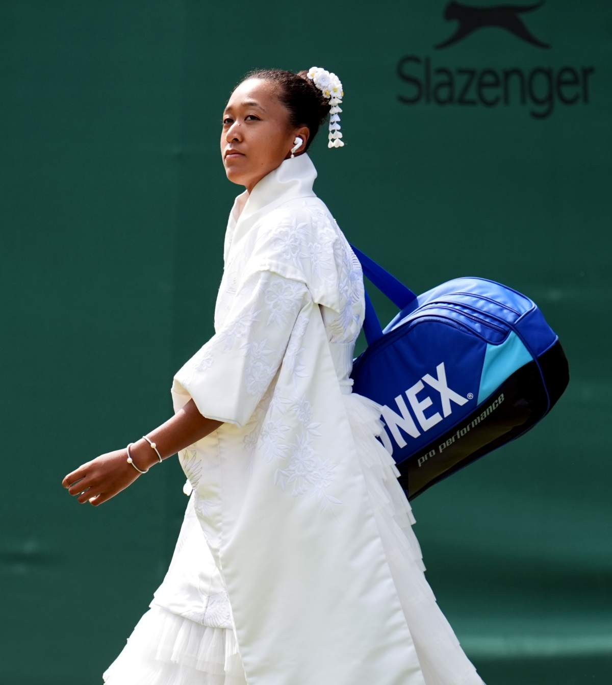 foto com cor. naomi osaka usa look inspirado em kill bill - metrópoles
